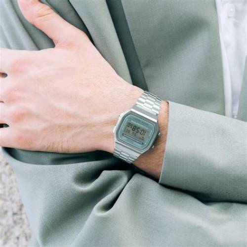 Casio Jam Tangan unisex dengan format Digital A168WA-3AYDF