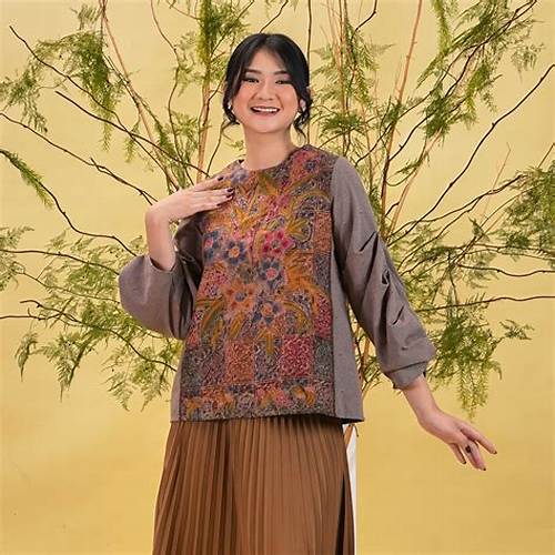 PART of Nona Rara - Orka Encim Brown PART0531, Blus kasual batik wanita modern