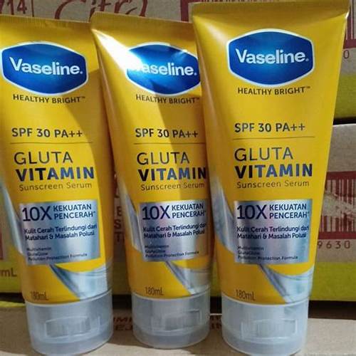 Vaseline Healthy Bright​ SPF 30 PA++ Gluta-Vitamin Sunscreen Serum 180ml